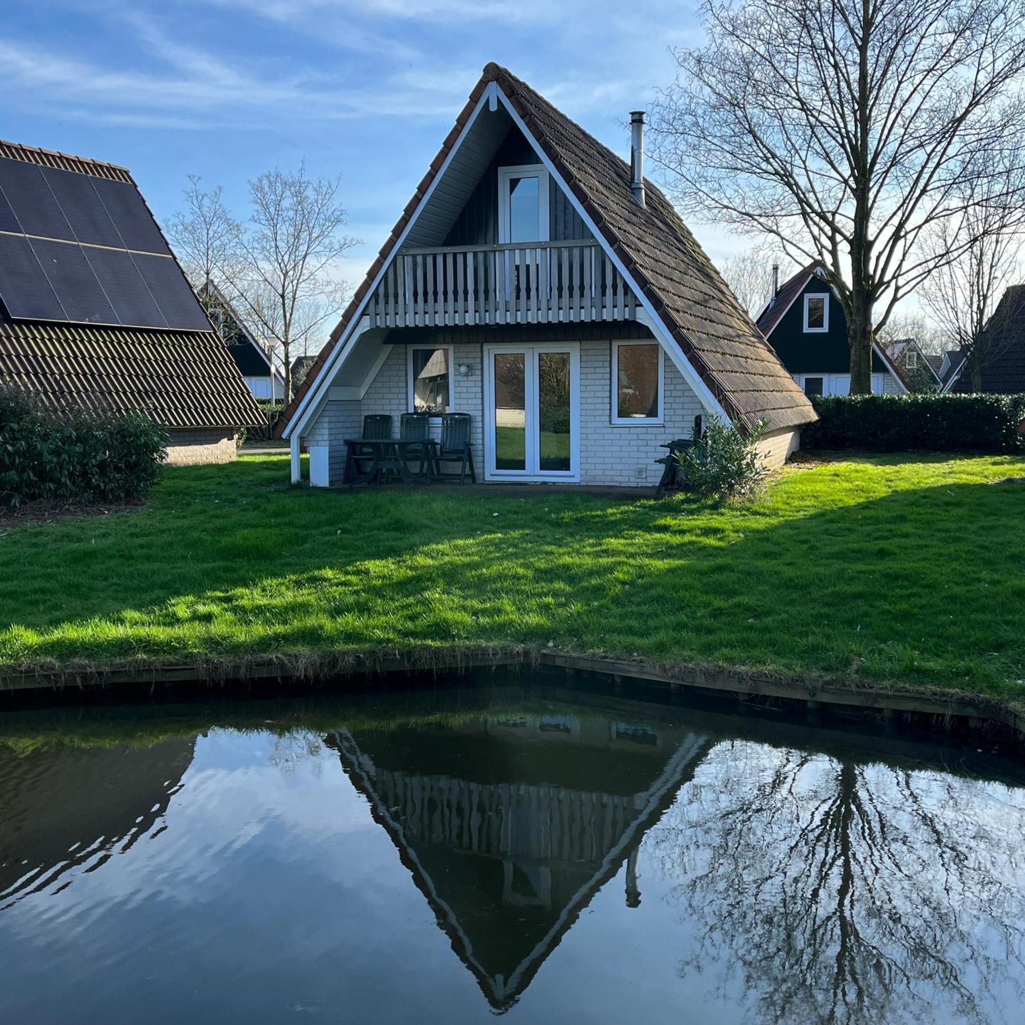 Ferienhaus Vakantiepunt 142 - Moderne Vakantiewoning Aan Het Water! Gramsbergen